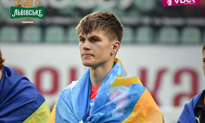 Уже попрощался с командой. Голкипер Карпат отправился в Испанию
