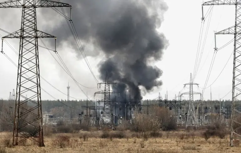 Росіяни атакували важливий енергетичний обʼєкт у Херсонській області