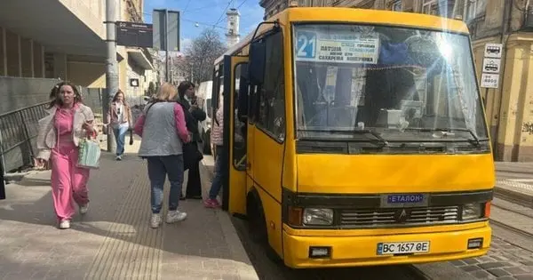 Автобусний маршрут №21 продовжать до району Малоголоско