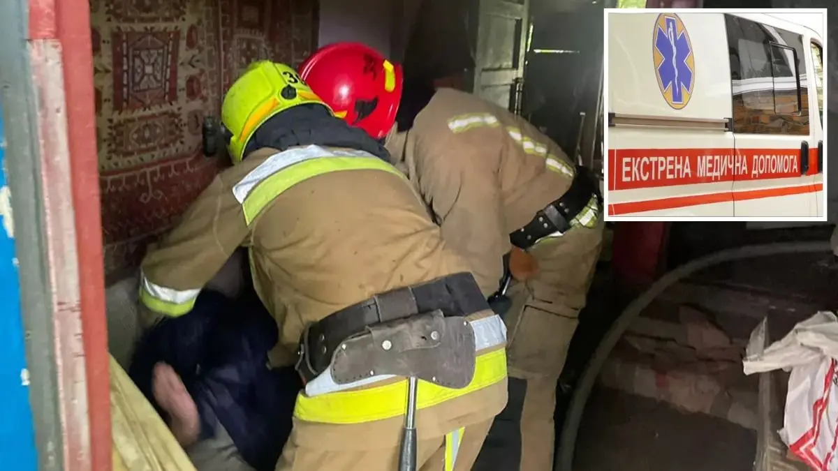 У Дніпропетровській області з палаючого будинку рятувальники винесли 85-річного чоловіка