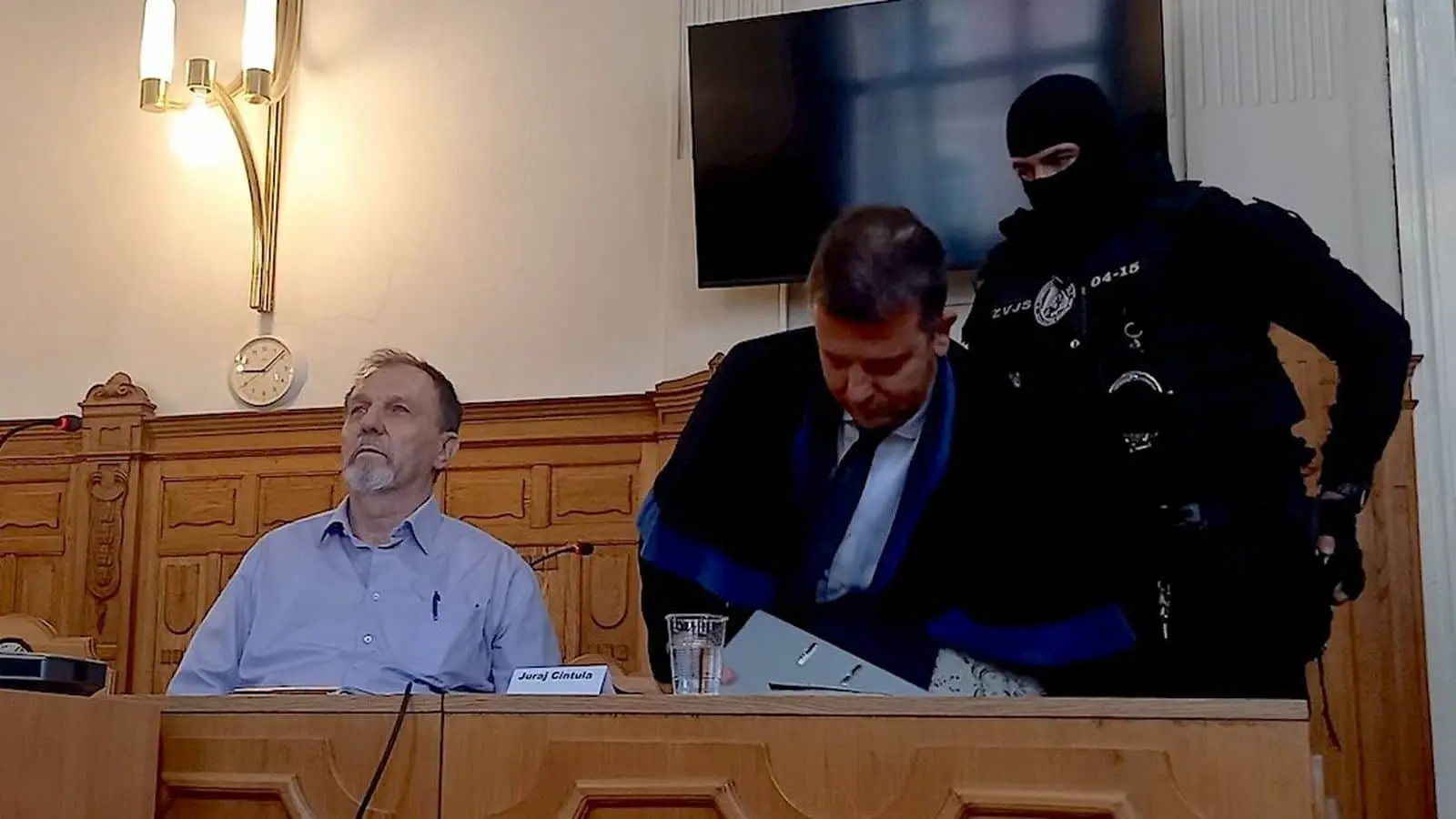 Чоловік, який стріляв у Фіцо, на суді пояснив мотиви своїх дій