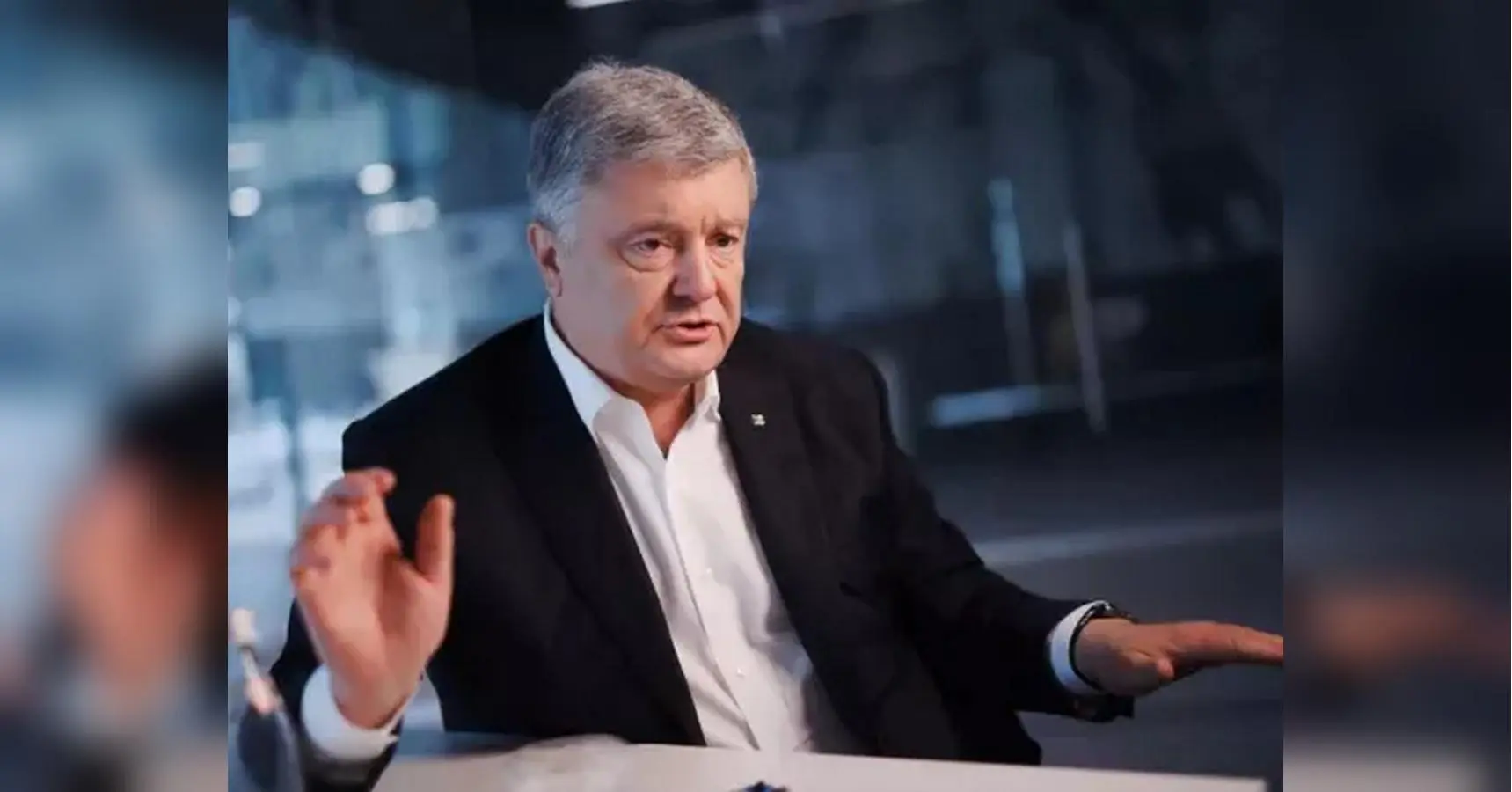 Порошенко закликає будувати оборонні споруди, забувши власні провали і розкрадання, — «Сталкер»