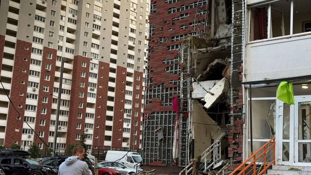 Полиция показала кадры российской атаки на Киев этой ночью – видео момента удара дронами