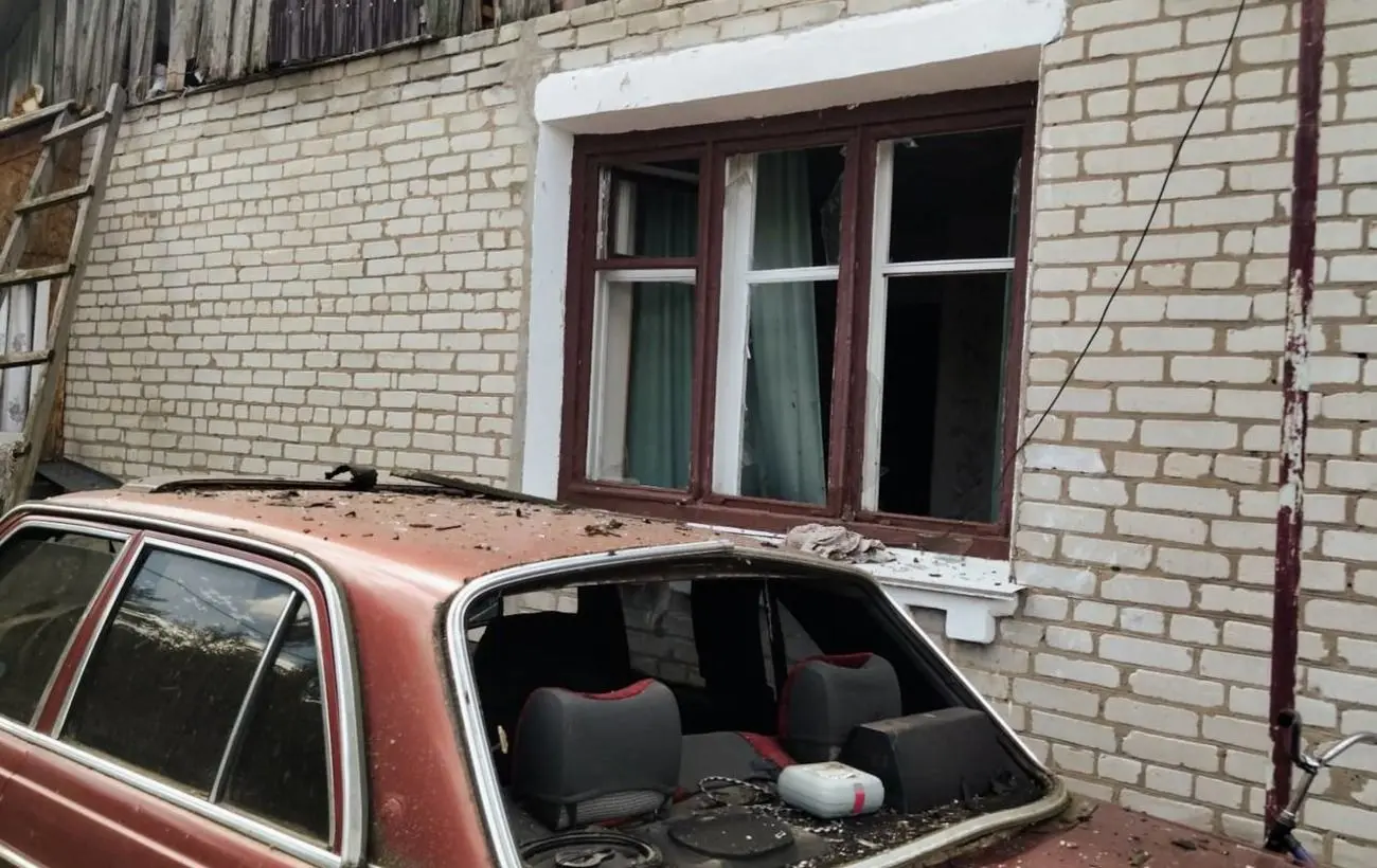 РФ атакувала Сумщину дронами з бойовими частинами: пошкоджені 16 будинків