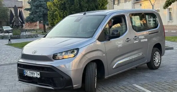 «Повернись живим» передав Стрию автомобіль для перевезення ветеранів на колісних кріслах