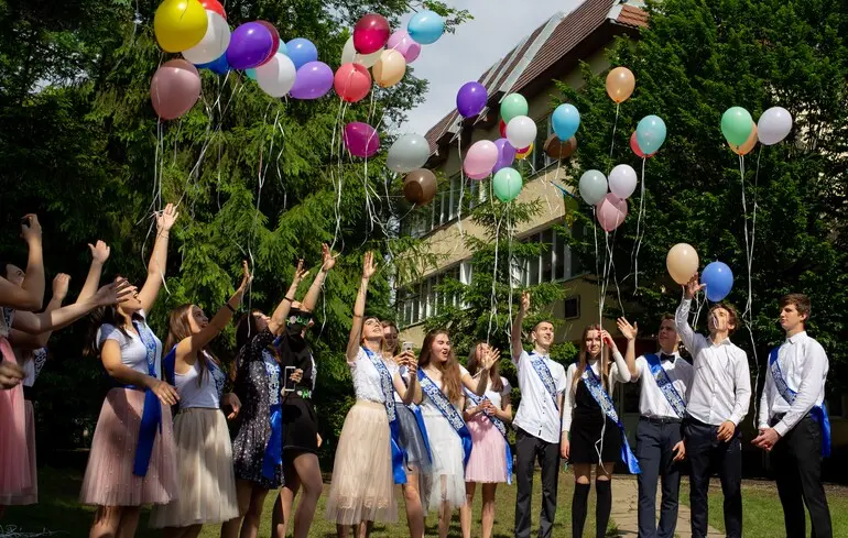 В Україні щороку зменшується кількість випускників шкіл