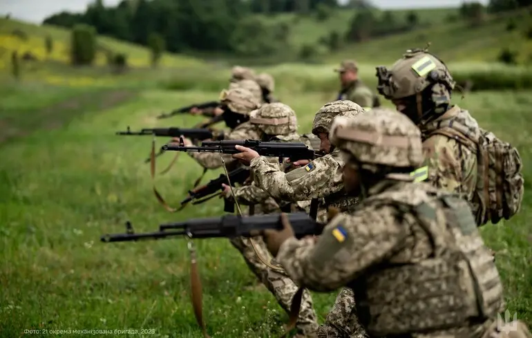Українські військові відкинули росіян у двох областях — DeepState