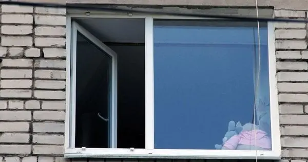 19-річний хлопець загинув внаслідок падіння з восьмого поверху у Львові