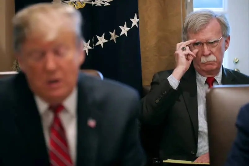 Болтон: риторика Трампа рухається у бік глибшого втручання США на Близькому Сході