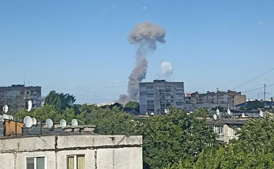 Біля Житомира велика пожежа, рух на Київ ускладнений