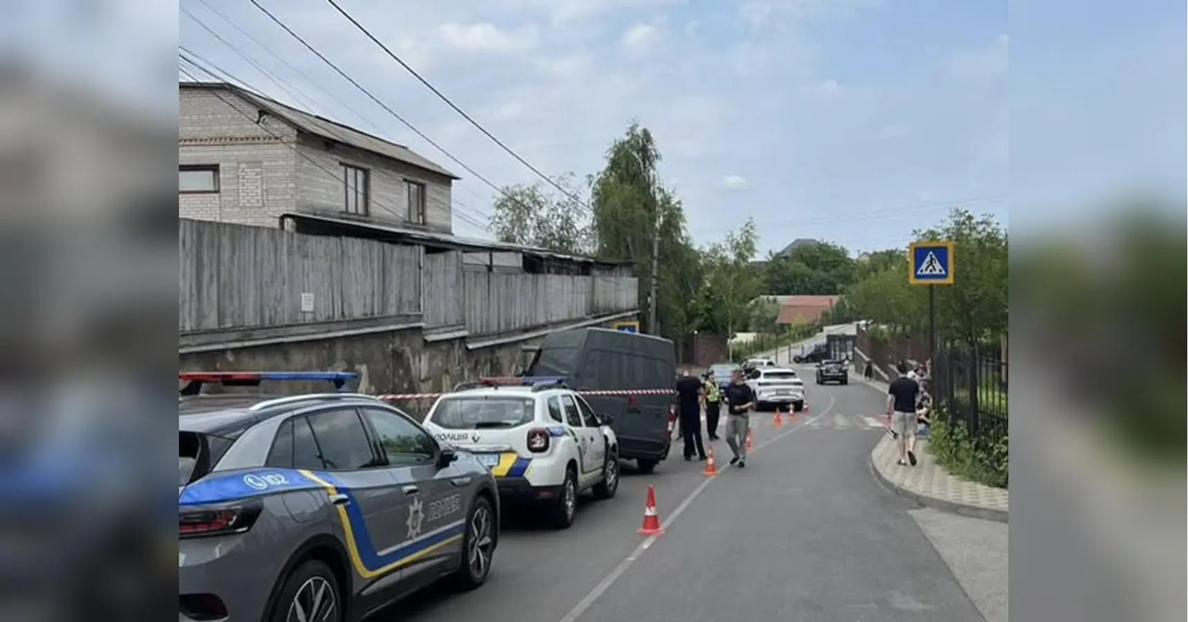 Під Києвом загинув маленький хлопчик: на нього покотився Renault Master без водія