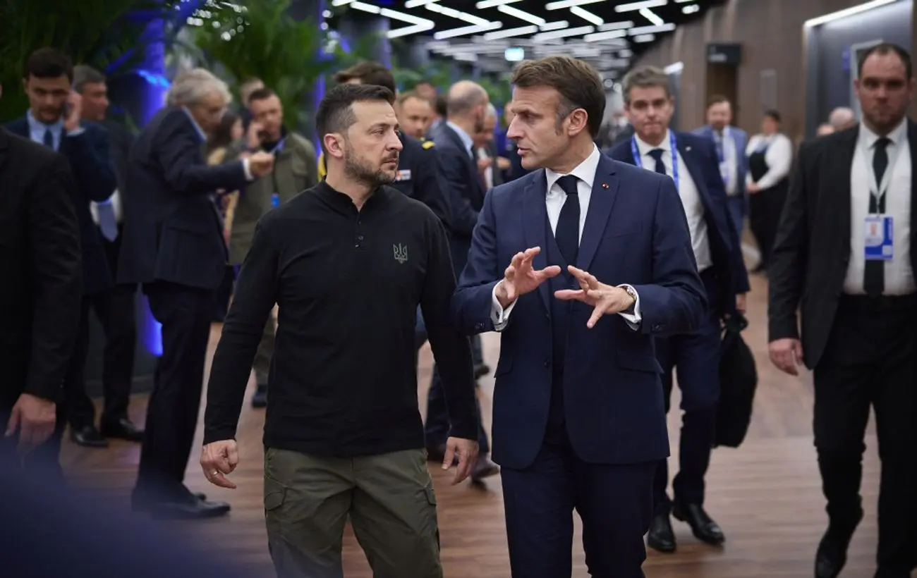 ППО та "коаліція рішучих": Зеленський провів годинну розмову з Макроном