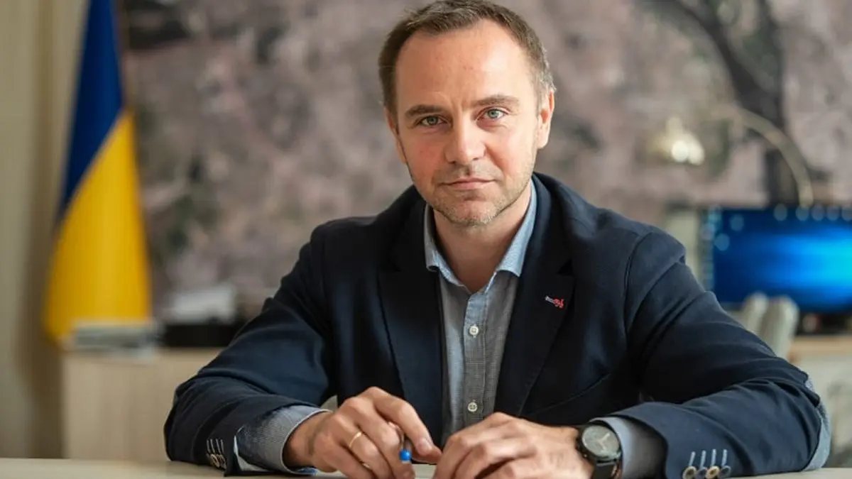 Дві квартири, три авто, дача і кешбек: декларація головного архітектора Києва