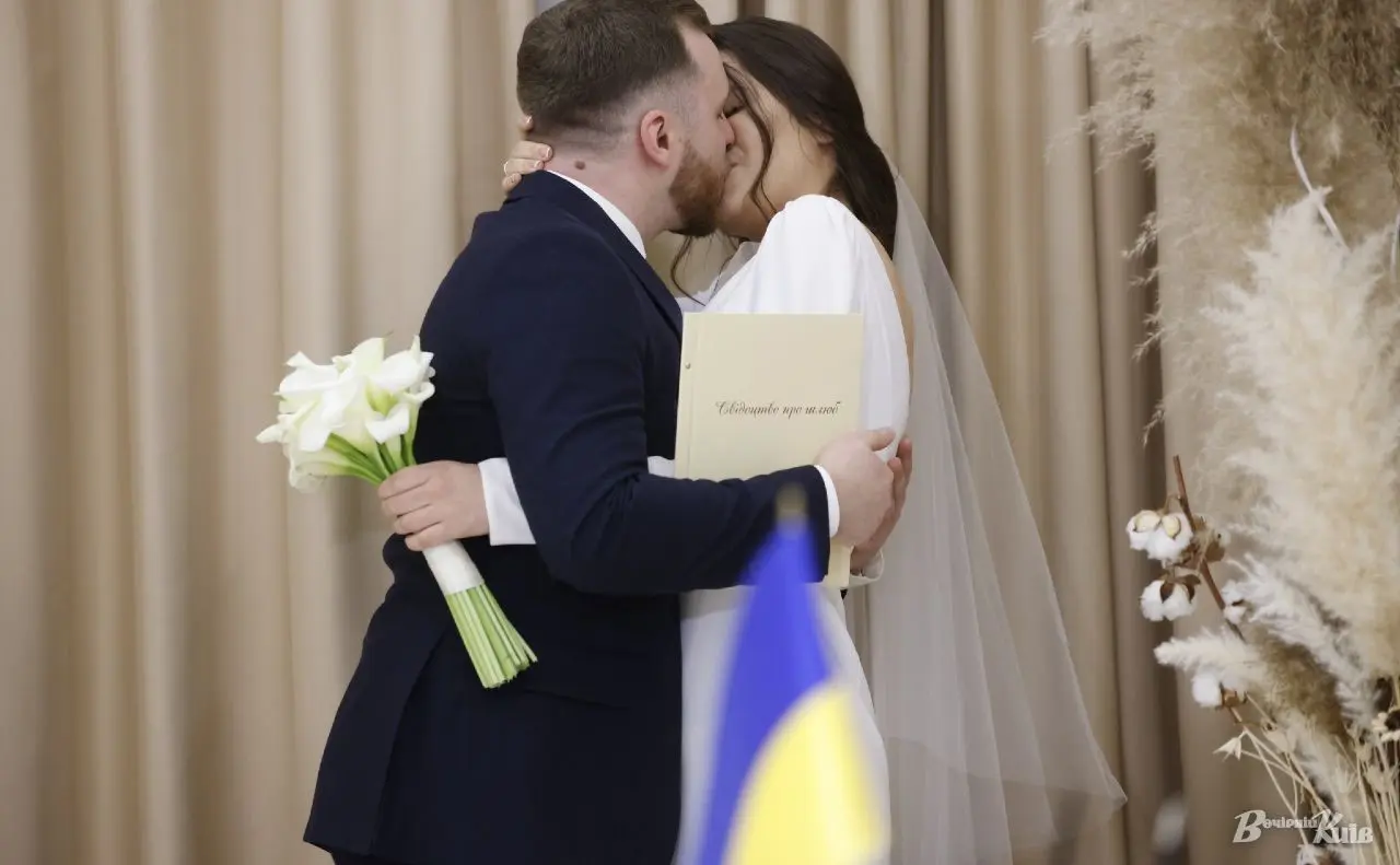 За пів року в Україні з’явилось майже 70 тисяч нових родин