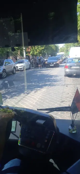 У центрі Чернівців  утворився шалений затор транспорту