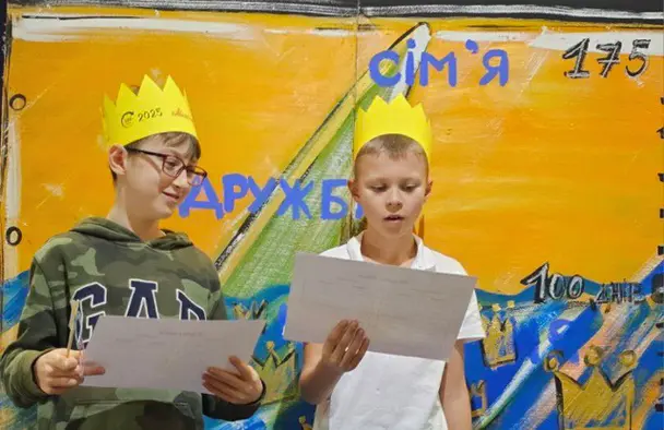 Як школи КМDШ формують розвиток емоційного інтелекту, соціальних та лідерських навичок
