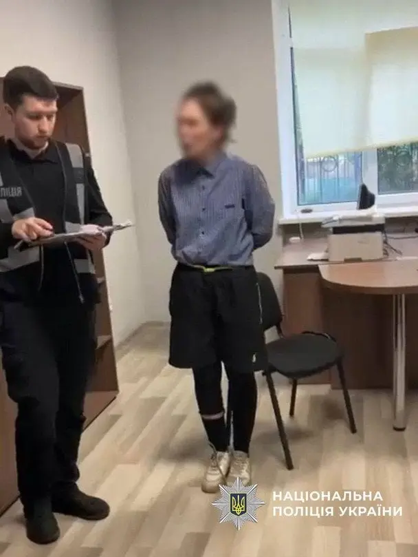 Киянка під кайфом запустила ножем у коханого: цим це закінчилось (фото)