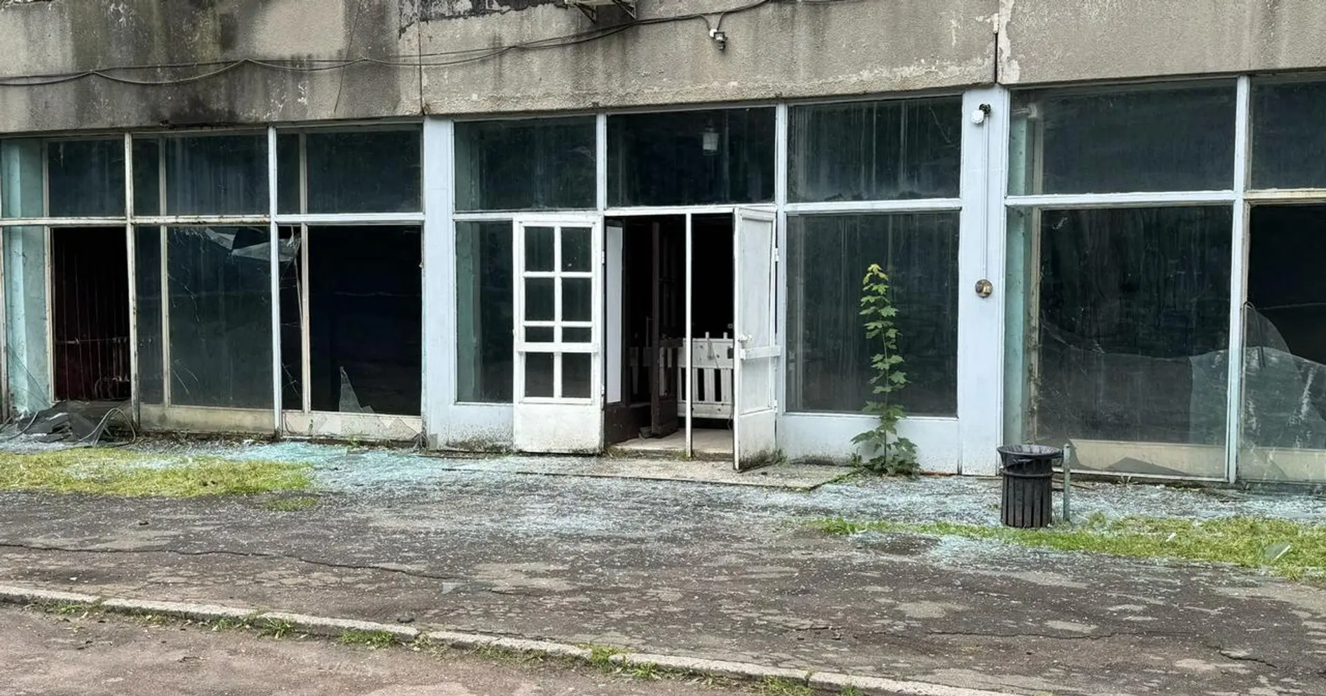 Росіяни пошкодили Національну кіностудію імені Довженка у Києві