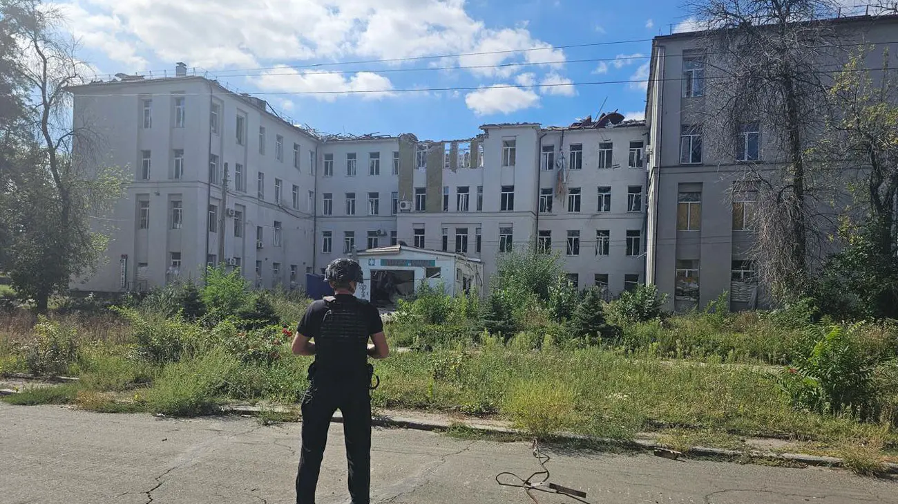Росіяни скинули авіабомби на лікарню в Костянтинівці і убили 2 людей у селі поруч