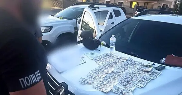 На околиці Ужгорода затримали військового за переправлення ухилянтів