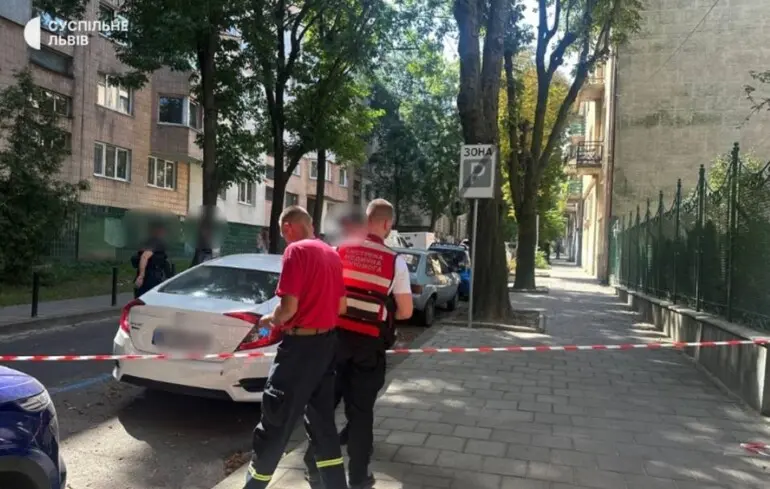 У мережі публікують відео, ймовірно, з моментом вбивства Андрія Парубія