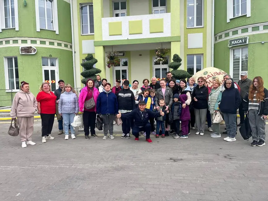 Для родин з Маріуполя у Вінниці організували похід у Подільський зоопарк