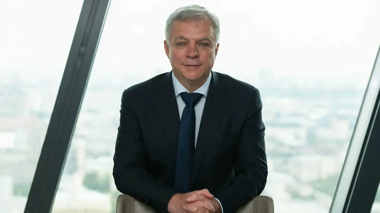 "Випав із вікна": у Росії помер віцепрезидент "Транснефти"