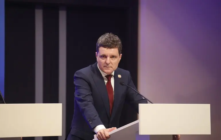 Румунія не підтримує безпольотну зону над Україною — президент Дан