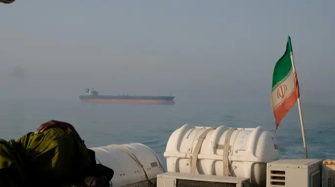 Поки не пізно: Іран вивозить рекордні обсяги нафти