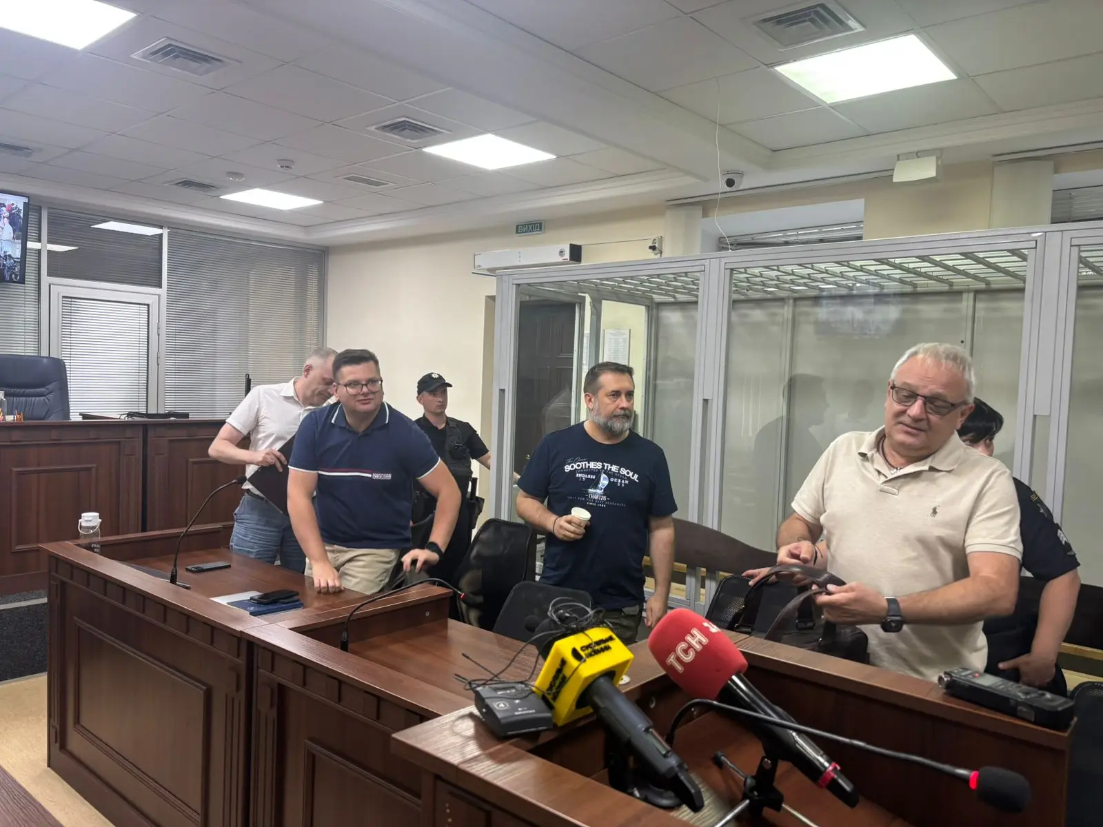 Суд взял Гайдая под стражу с правом внесения залога по делу о коррупции