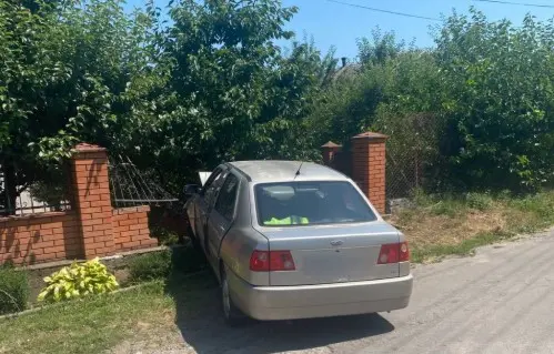 У Вінниці на Пирогова п’яний водій влетів у паркан житлового будинку
