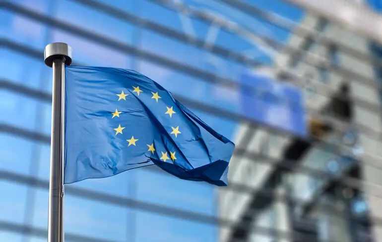 У ЄС сподіваються ухвалити 18-пакет санкцій проти РФ вже цього тижня, але не вірять у підтримку всіх 27 держав – ЗМІ