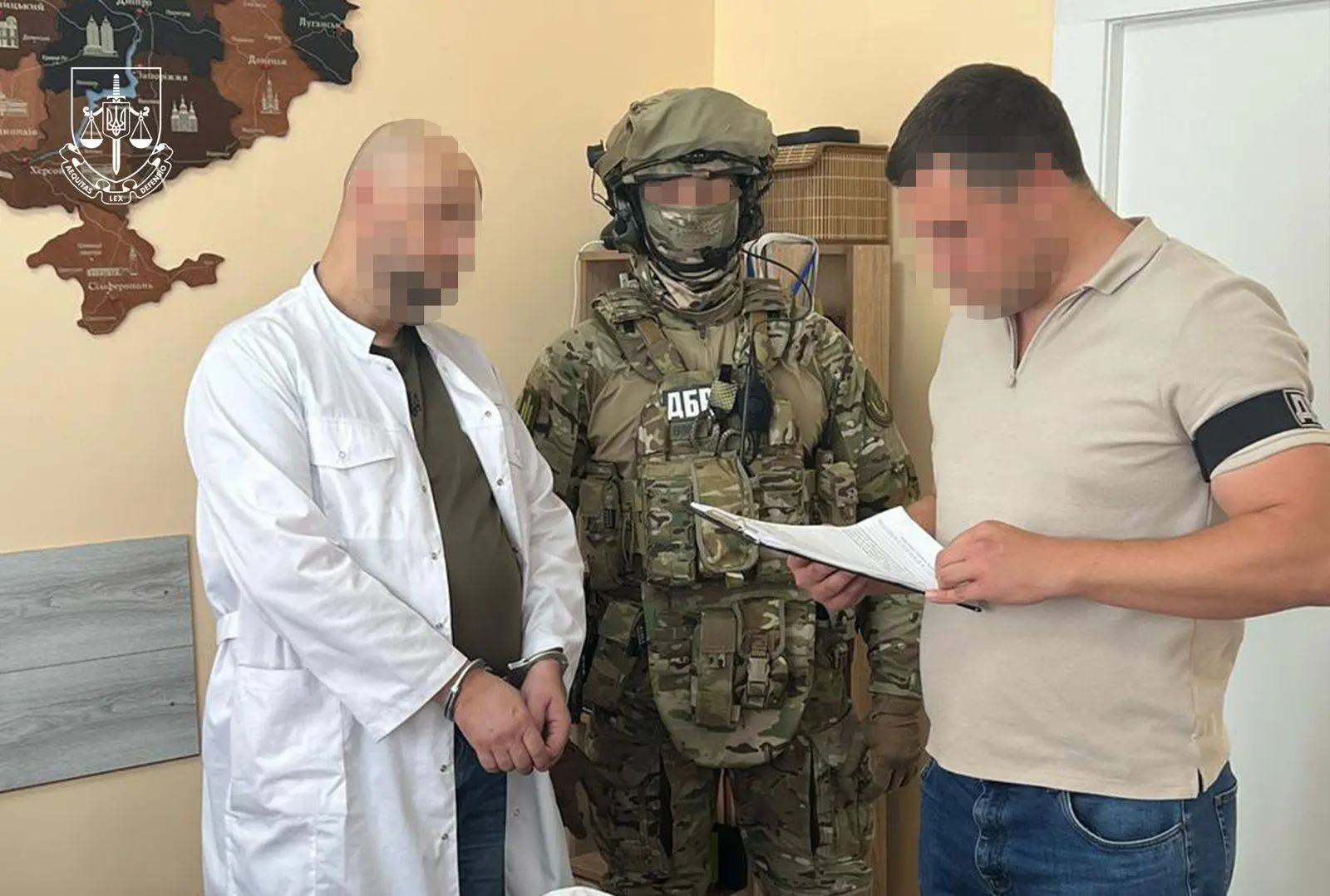 В Киеве задержали руководство больницы, которое подозревается в подделке диагнозов