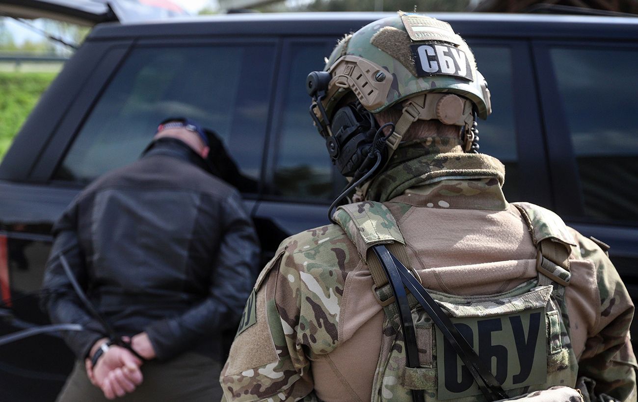 Коригували обстріли семи областей. СБУ затримала мережу агентів ФСБ