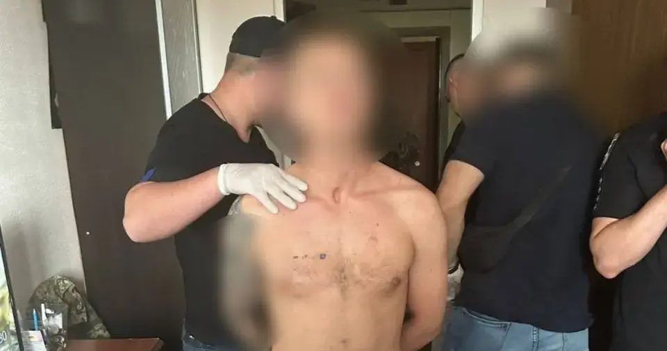 На Вінниччині викрили угруповання, яке налагодило схему незаконного розповсюдження наркотиків в різних регіонах