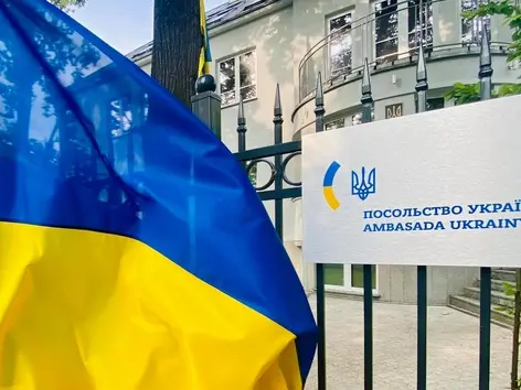 Украина осудила акты вандализма в Польше и расценивает их как российскую провокацию