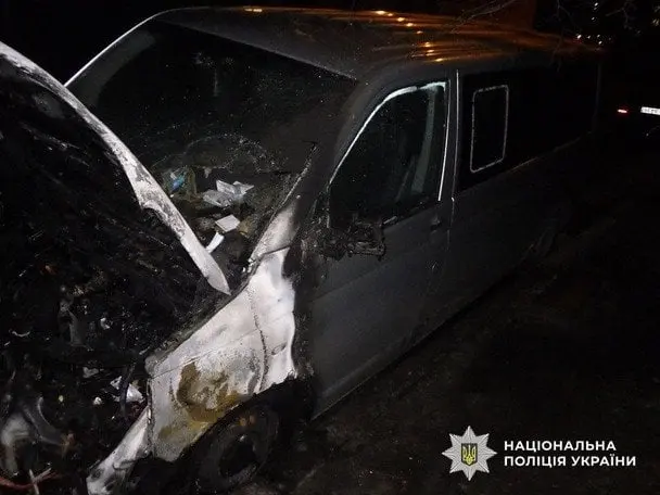 Підпалила в нетверезому стані дві автівки у Києві: яке покарання отримала жінка