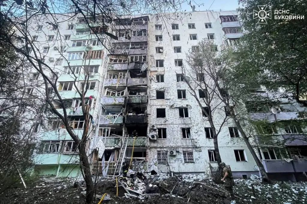Війна, день 1235: ворог влаштував чергову ніч терору – є жертви та руйнування