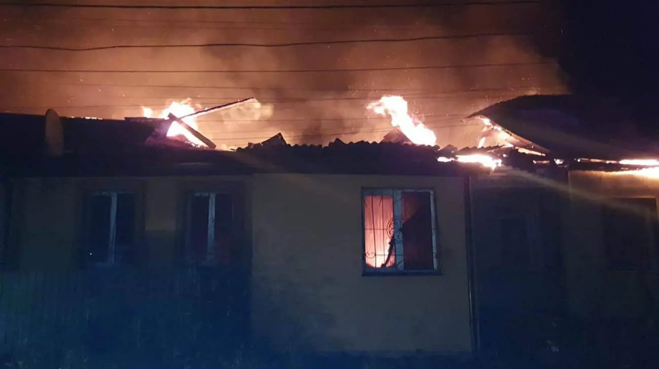 Масована атака дронів на Київщину: пошкоджено житлові будинки, виникли пожежі