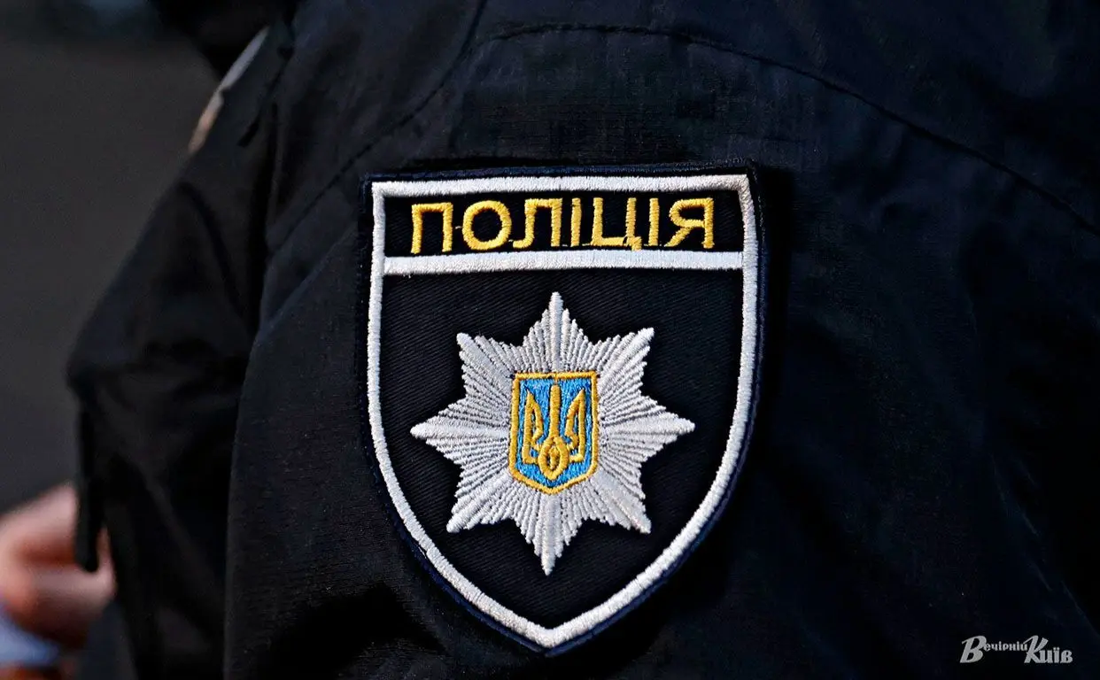 Скандал в Ірпені: Жінка зневажила портрети загиблих захисників
