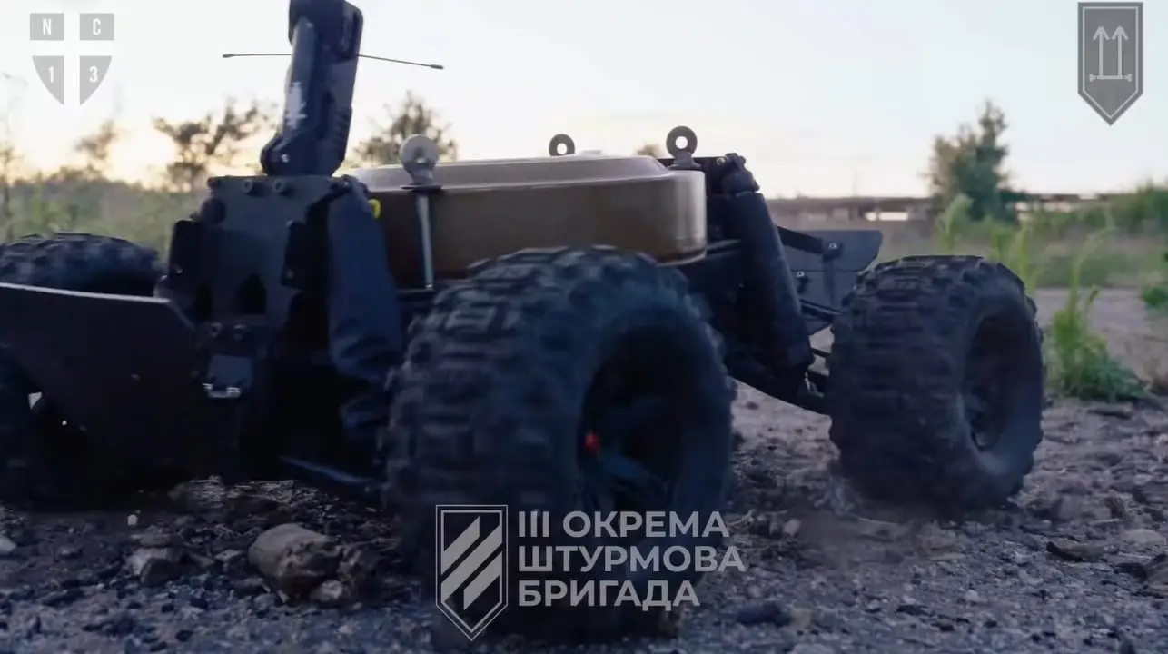  Наземні роботи Третьої штурмової вперше допомогли взяти в полон окупантів