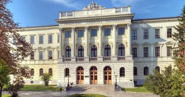 Львівські університети стали найпопулярнішими ВНЗ серед вступників на магістратуру