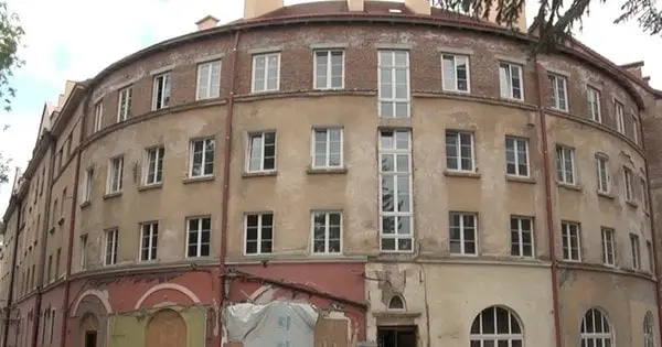 У справі про відновлення вікон на вул. Стрийській вручено підозри