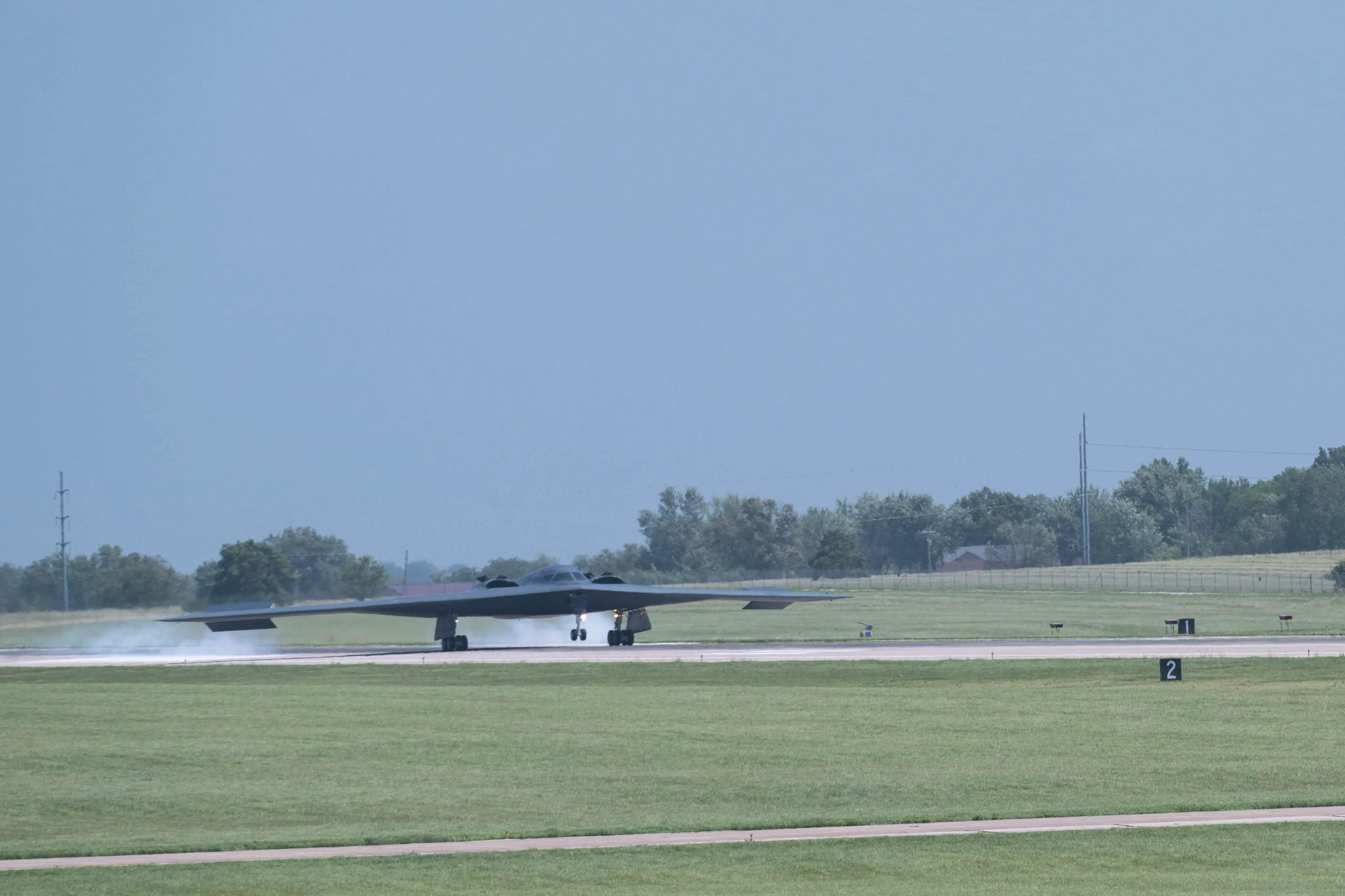 У США показали кадри повернення стелс-літаків B-2, що скинули бомби на Іран