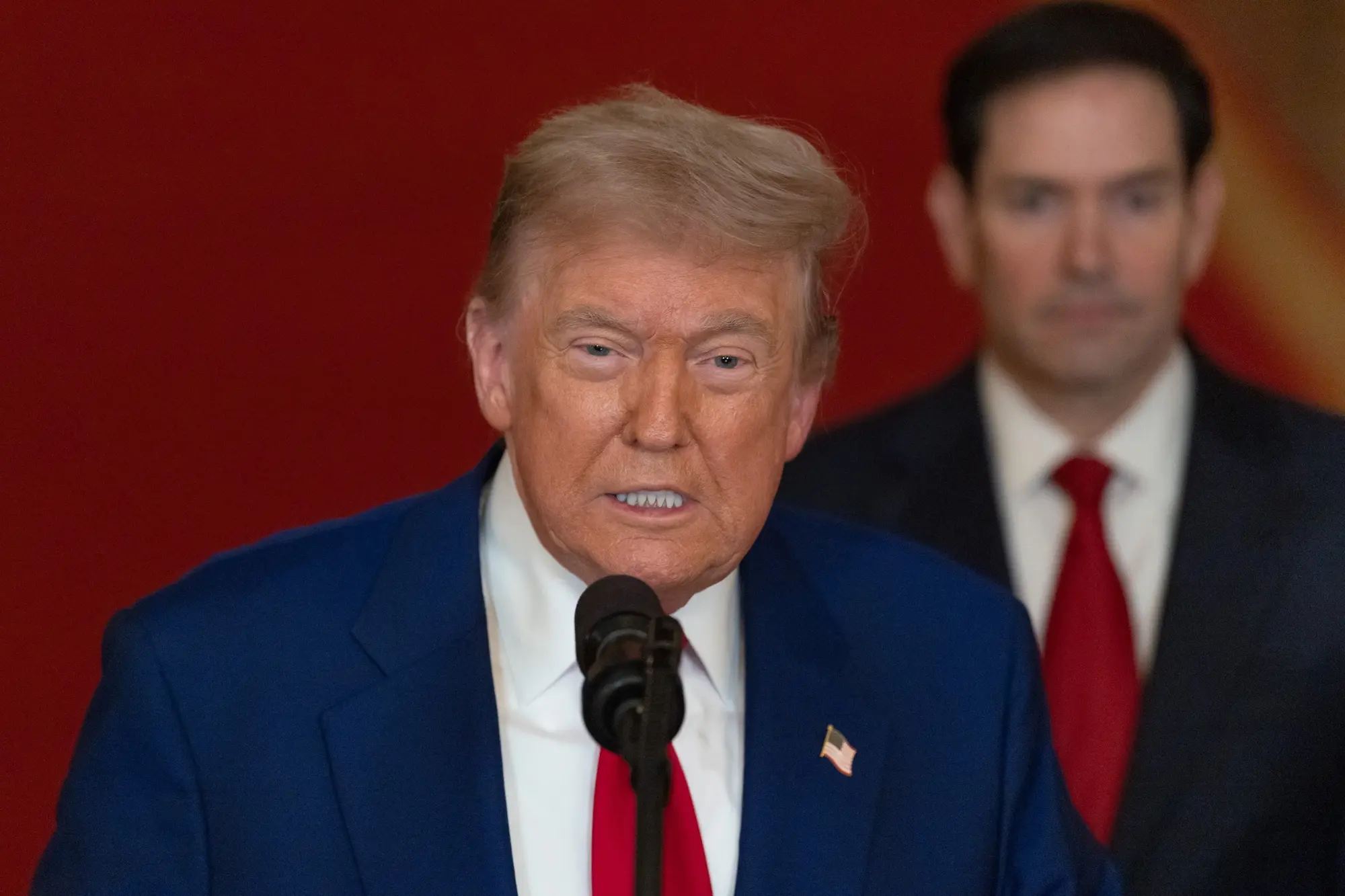 Трамп гордится перемирием между Ираном и Израилем, но не исключает нового удара