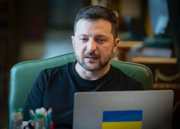 Зеленський провів розмову з Макроном щодо ППО: про що домовилися лідери