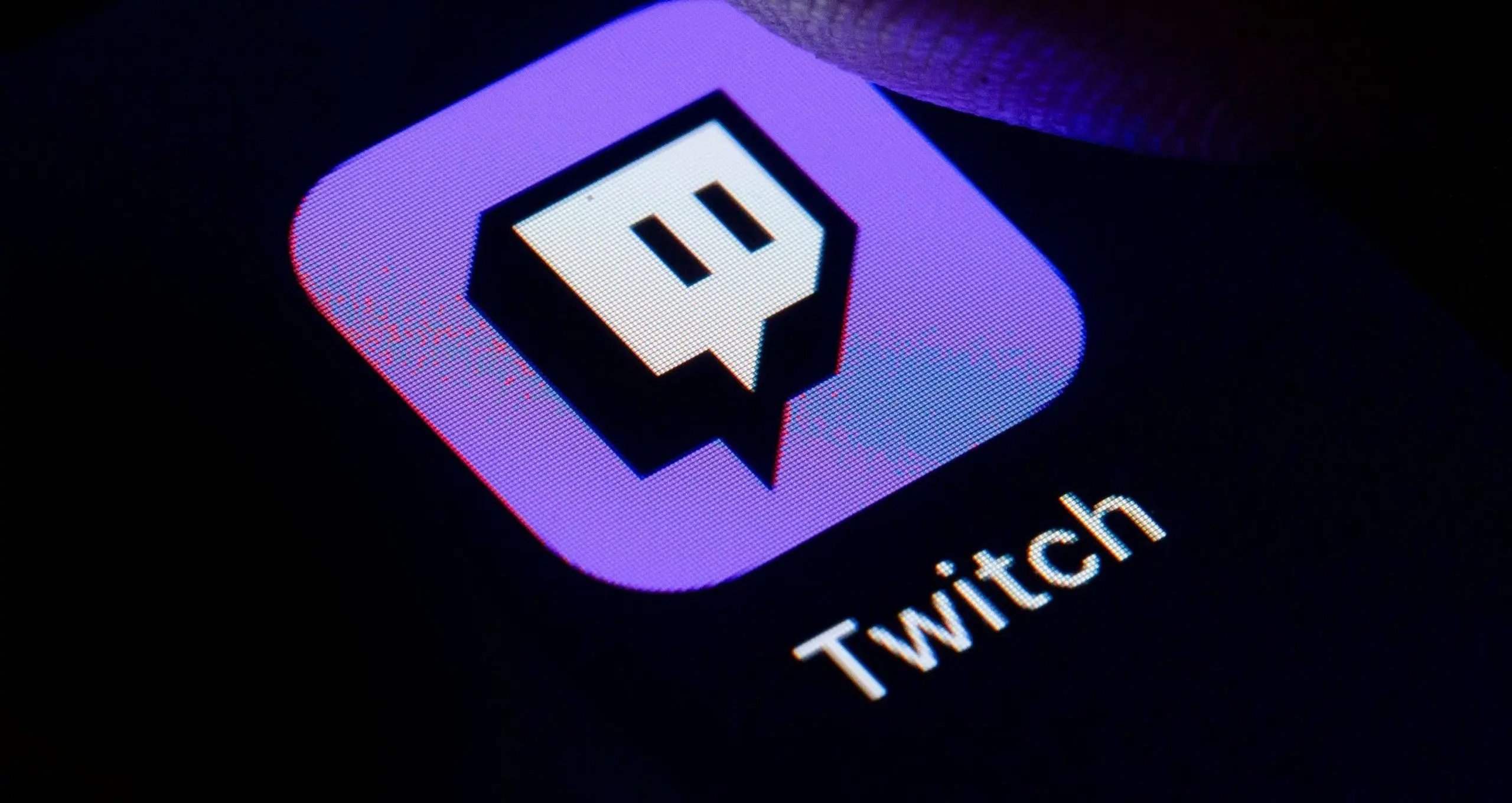 Twitch почав тестувати вертикальні стріми для конкуренції з YouTube і TikTok