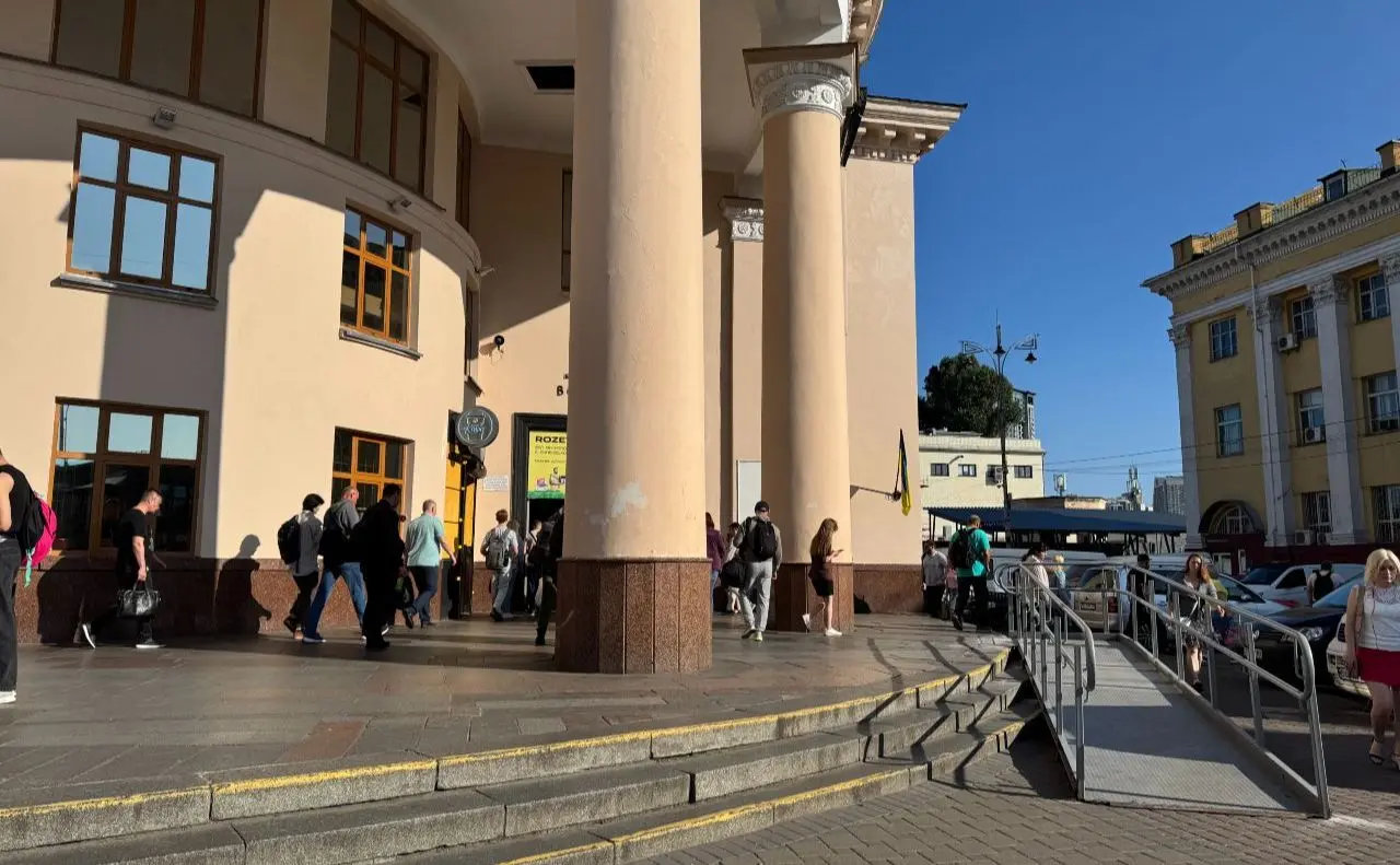 Київ продовжує реалізовувати принципи безбар’єрності в міському просторі: основні напрямки розвитку
