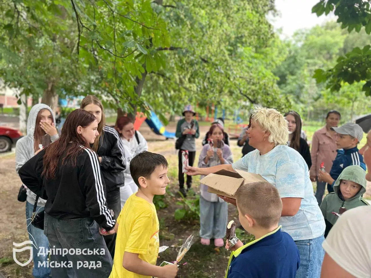 У Дніпрі організували родинний захід «Діти — майбутнє країни» заради підтримки ЗСУ та об’єднання громади