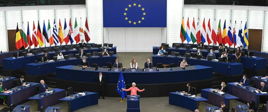 Європарламент 7 липня оцінить роботу фон дер Ляєн в Єврокомісії, а 10-го – проголосує за вотум недовіри